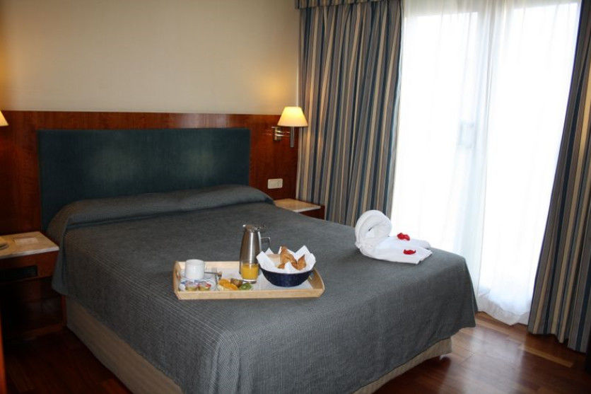Hotel Pedralbes Barcelona Luaran gambar