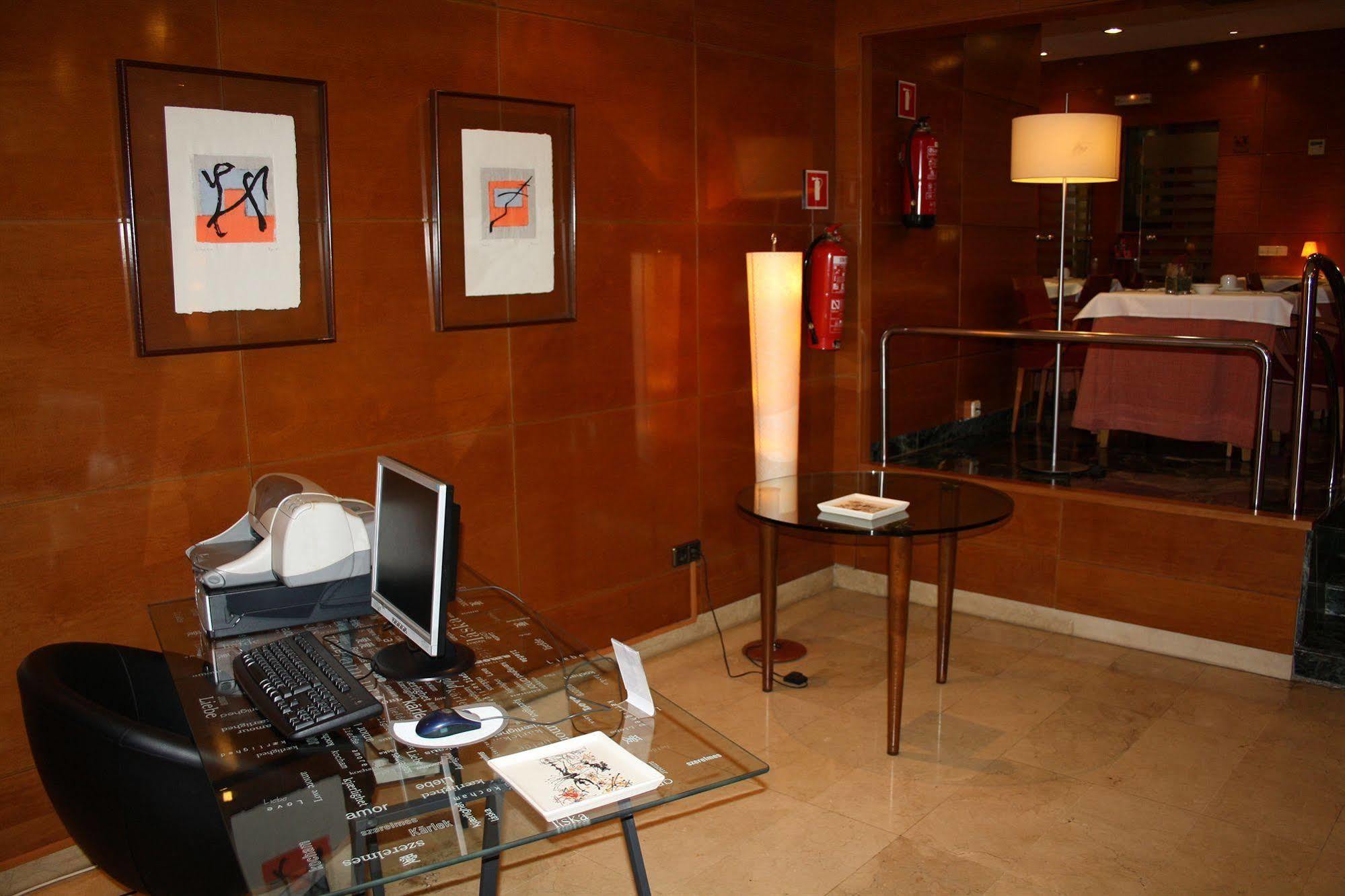 Hotel Pedralbes Barcelona Kemudahan gambar