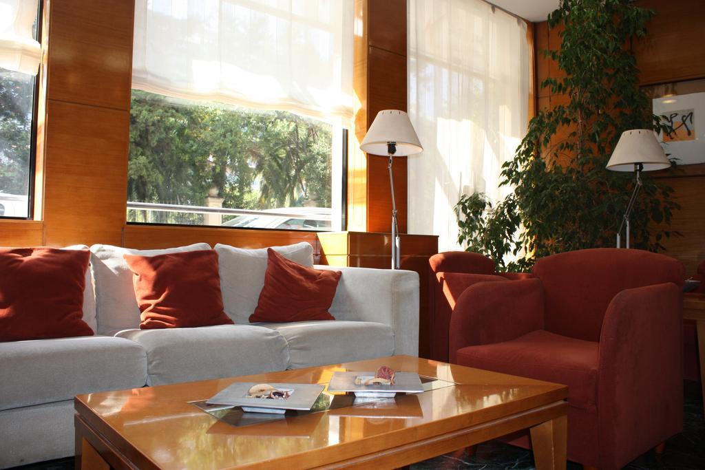 Hotel Pedralbes Barcelona Luaran gambar